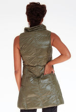 Load image into Gallery viewer, Packable Puffer Vest
