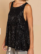 Load image into Gallery viewer, Trapeze sequin top in Black